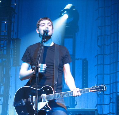 Nathan Connolly (guitar)